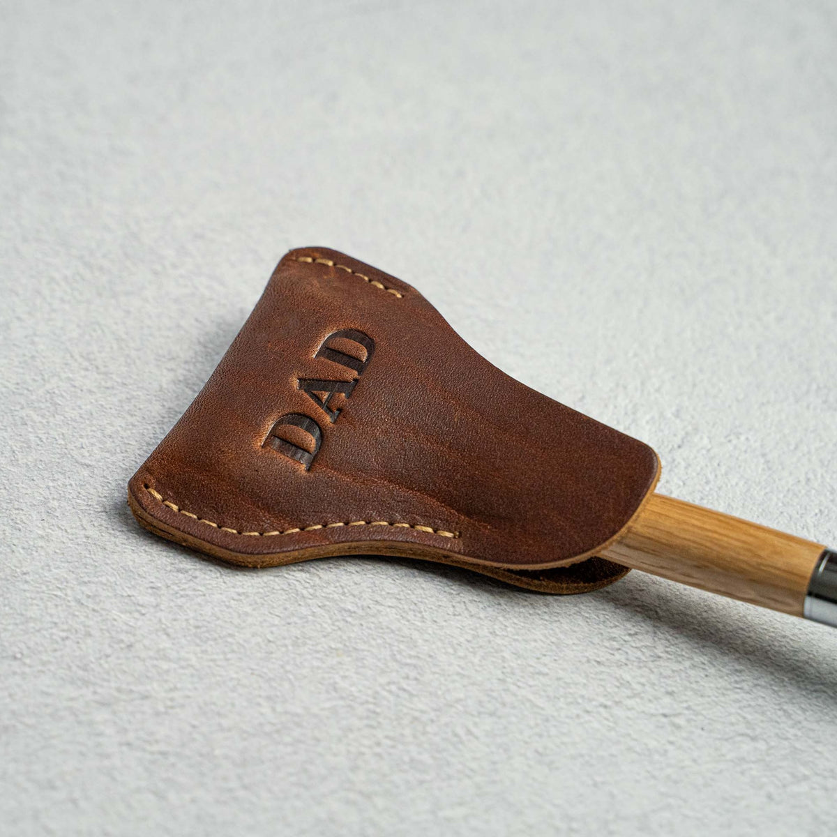 The 1841 Personalized Tennessee Whiskey Barrel Mach3 Razor &amp; Sheath Cover