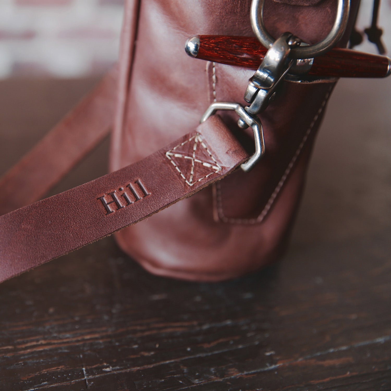 Leather carrier bags hot sale