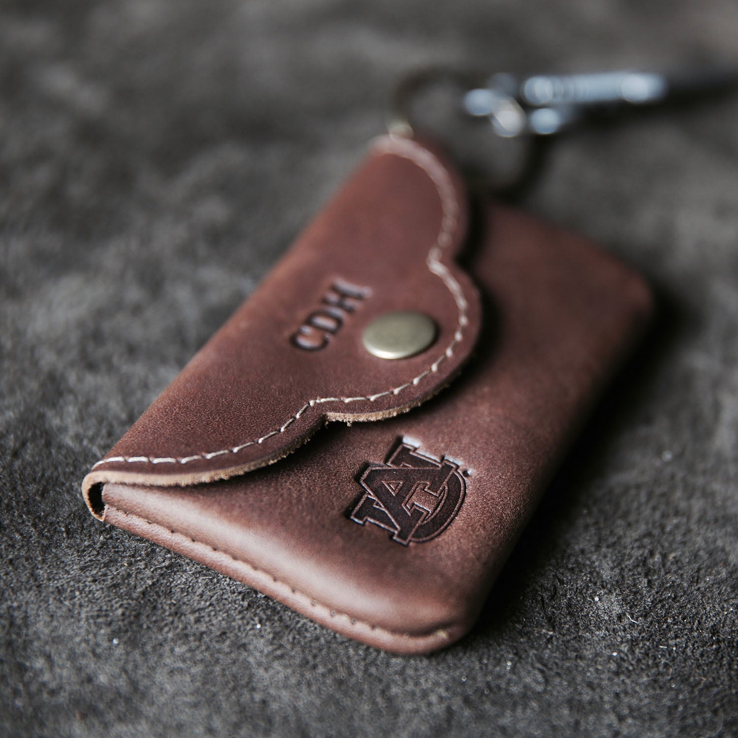 Fine leather scallop keychain wallet with personalized initials and Auburn logo