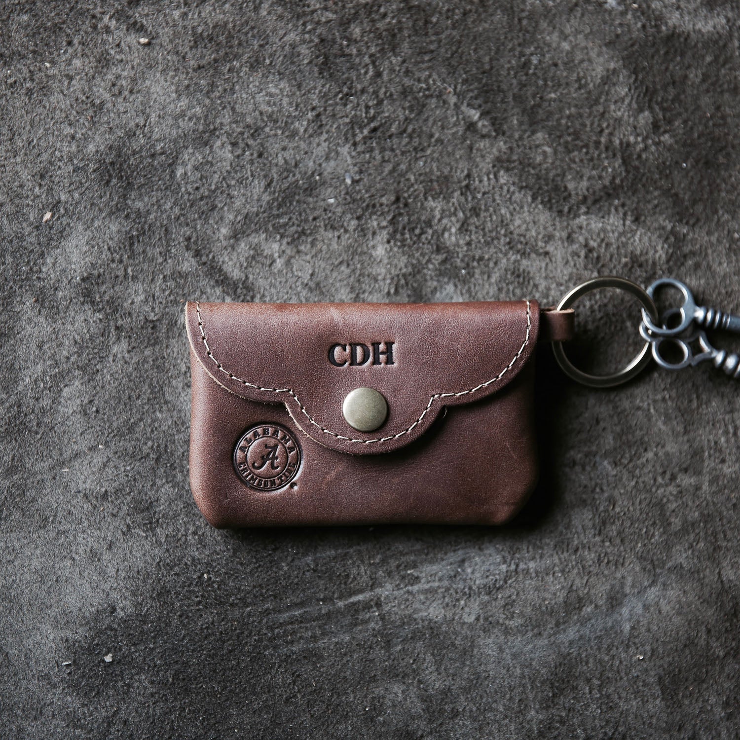 THE OFFICIALLY LICENSED CRIMSON TIDE Leather Keychain Wallet The