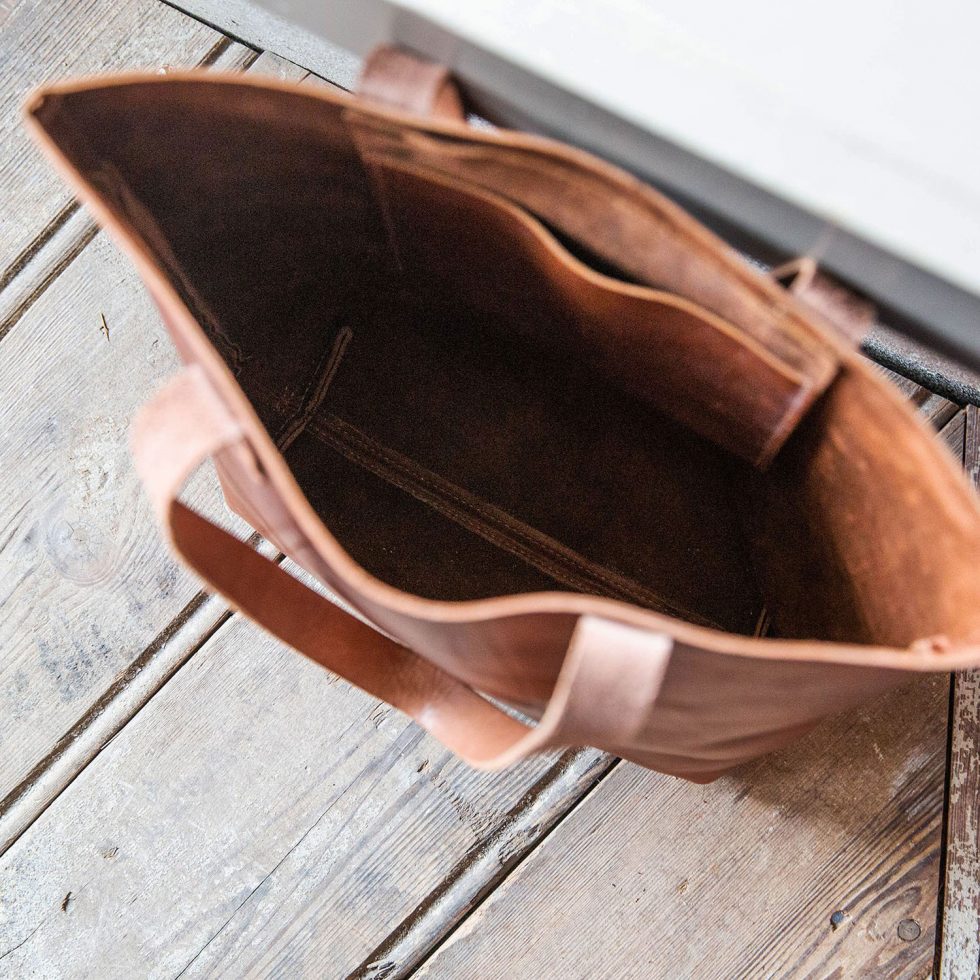 The UNA Ashley Tote Fine Leather Handbag Purse