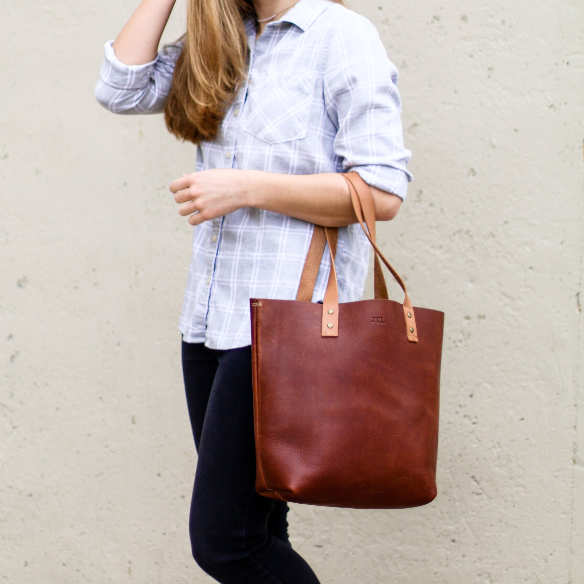 8 Best Cork Handbag Brands for Eco-Friendly and Vegan Purses | Conscious  Fashion Collective