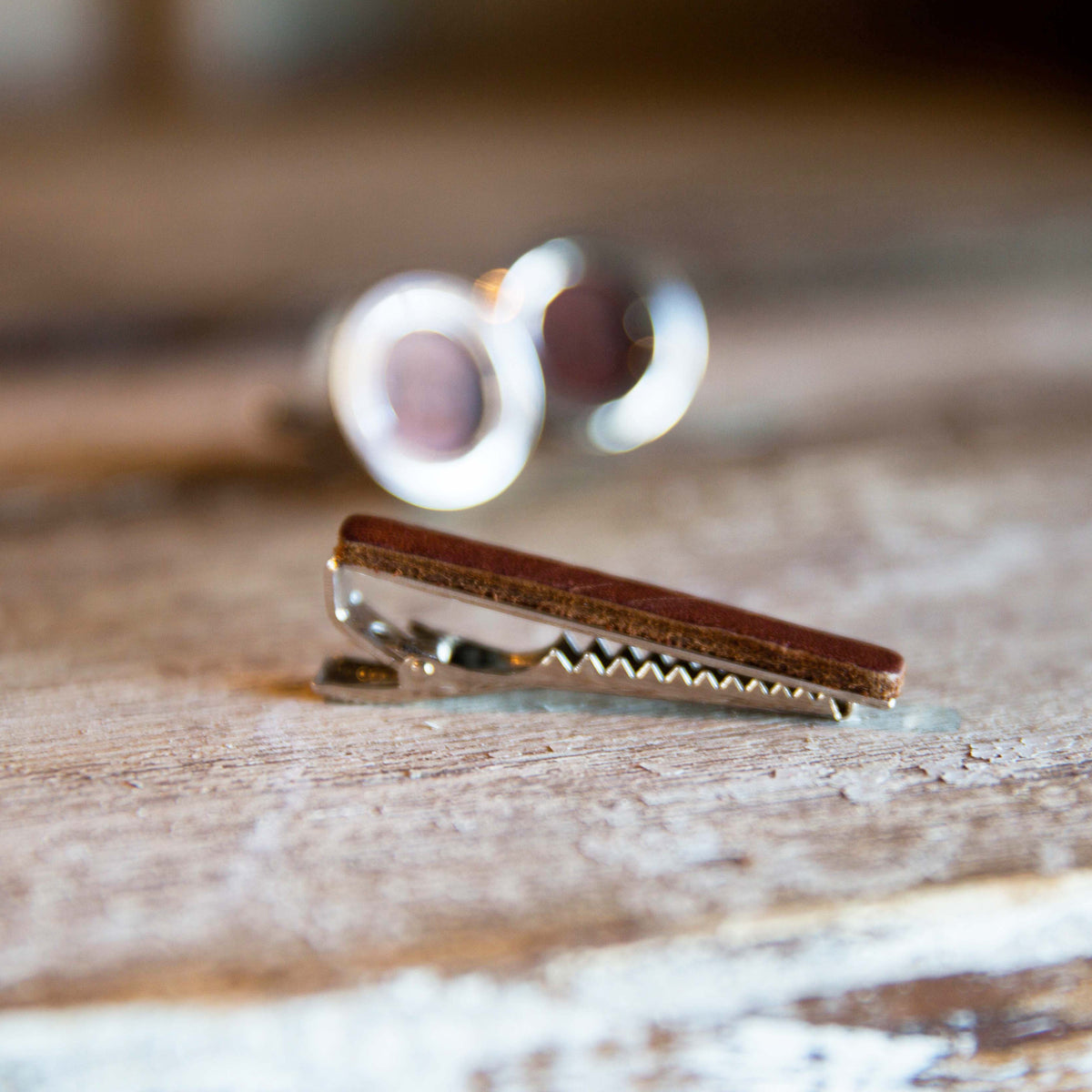 Fine leather tie bar with clip