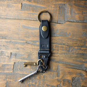 Personalized Fine Leather keychain Key Chain Key ring - The Tucker - Holtz  Leather