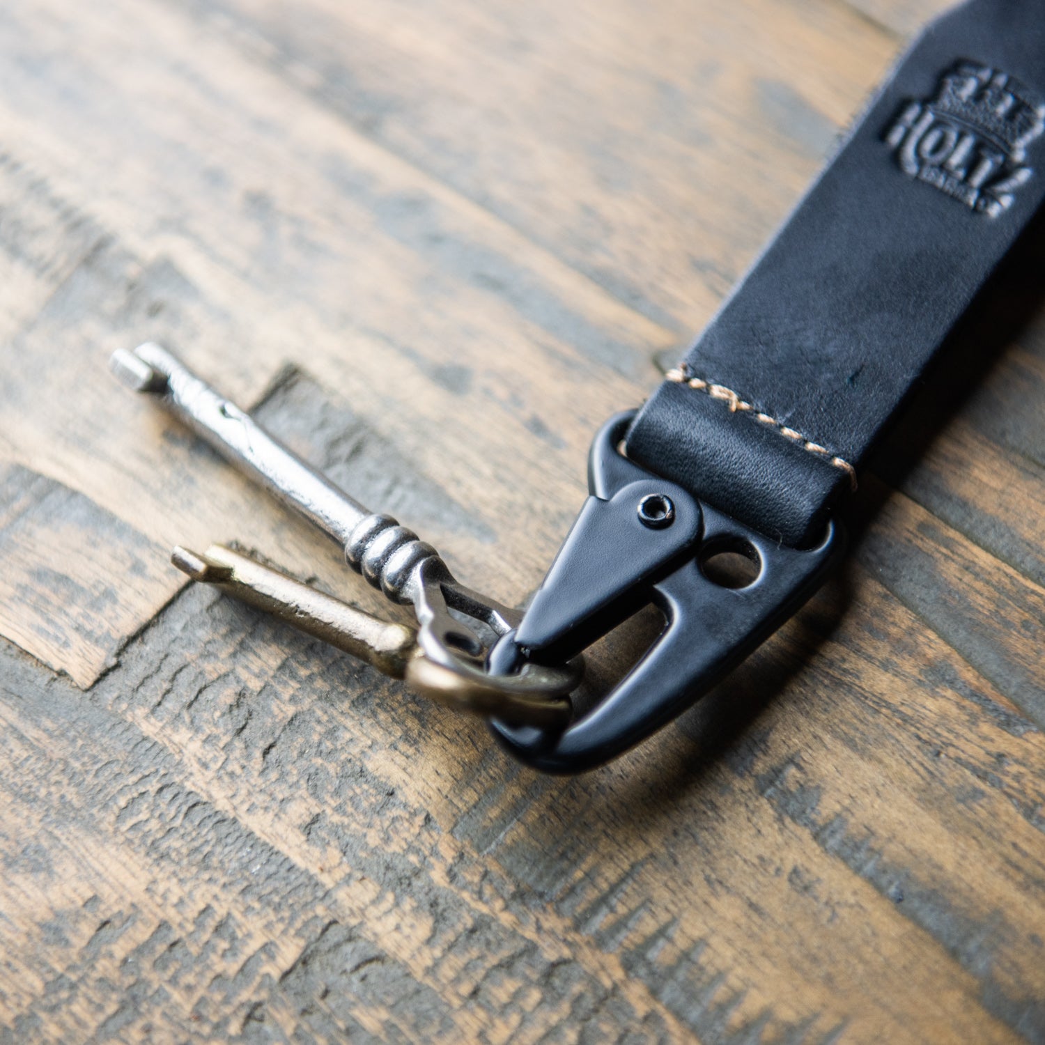 Personalized Fine Leather keychain Key Chain Key ring - The Tucker - Holtz  Leather