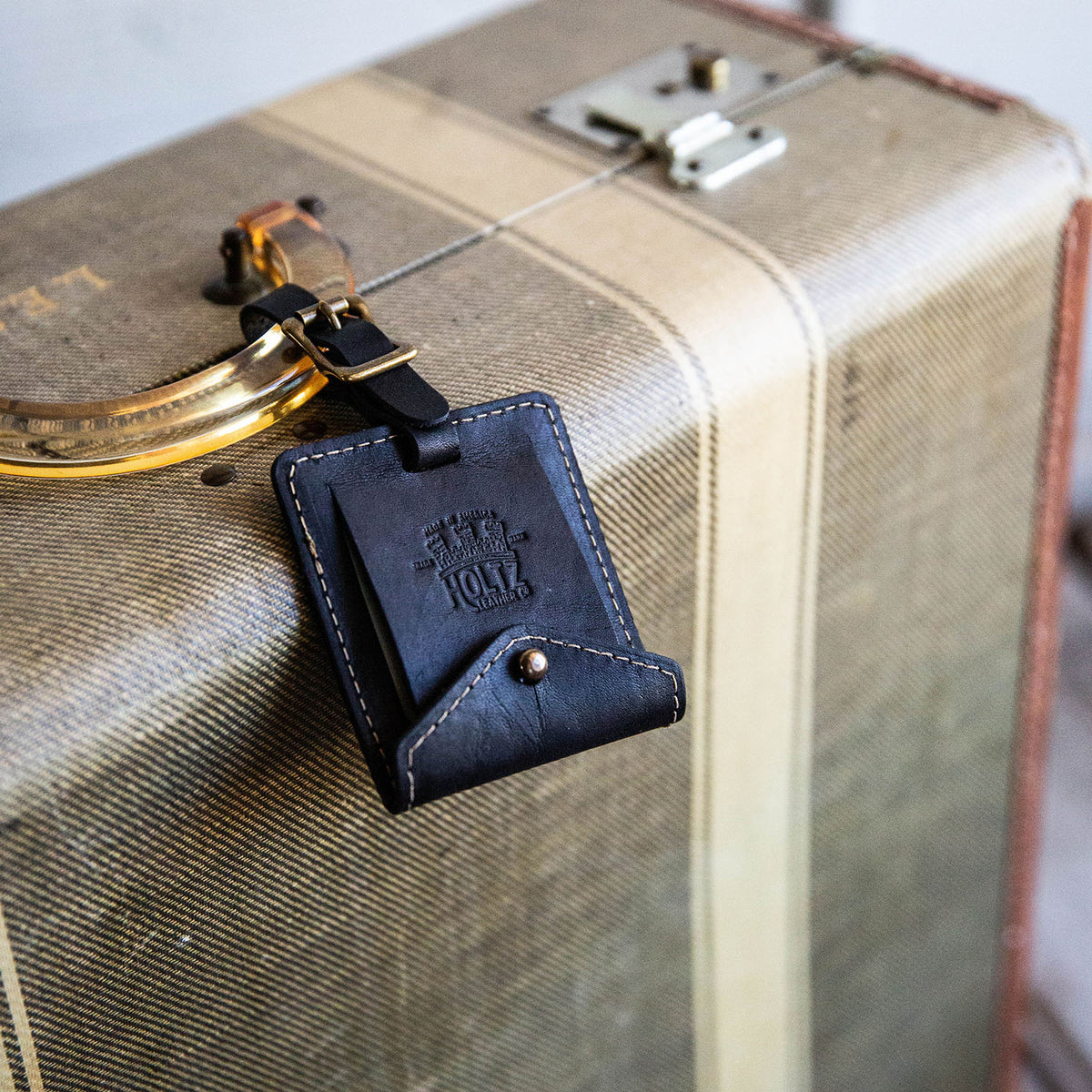 Your Logo + Our Leather - The Adventurer Fine Leather Luggage Tag