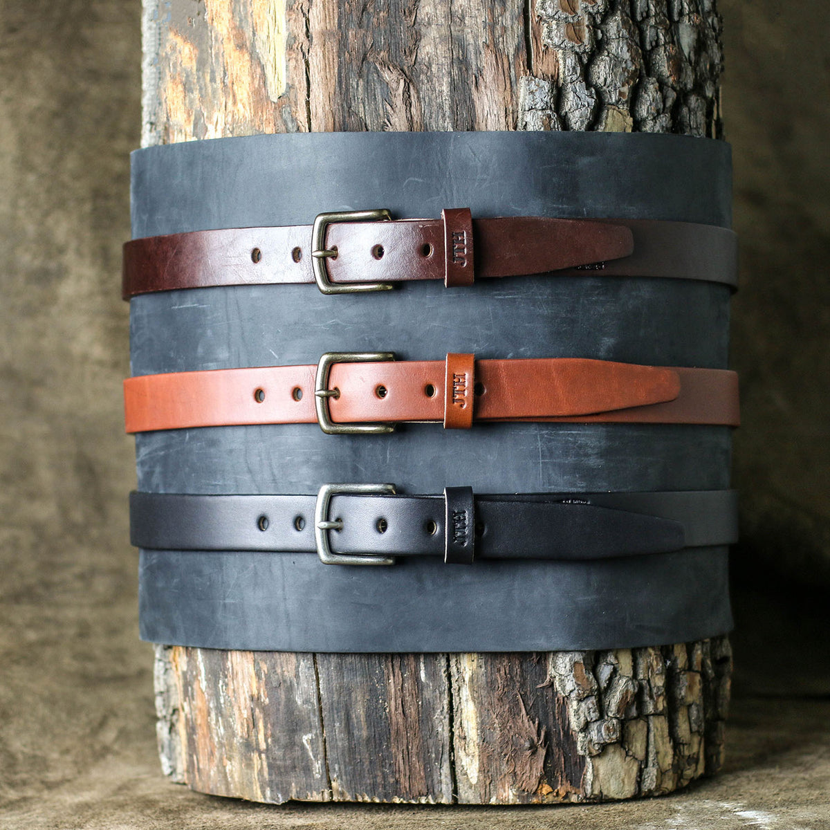 Fine Leather Men&#39;s Dress Belt Handcrafted from Bridle Leather