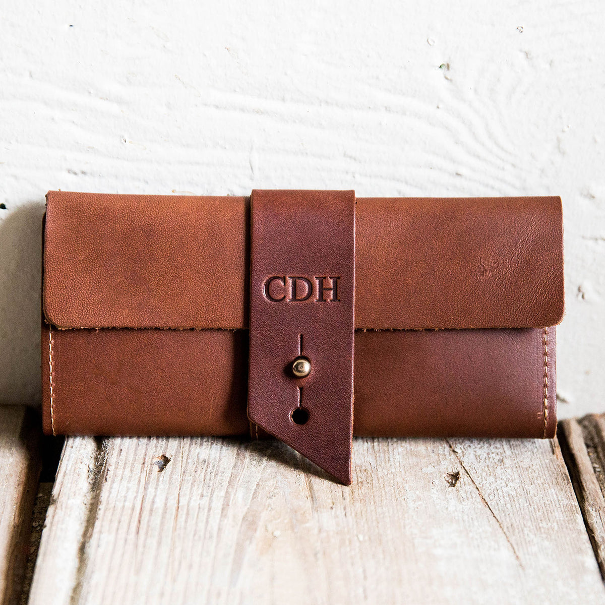Fine leather pocketbook and checkbook with personalized initials from Holtz Leather Co in Huntsville, Alabama