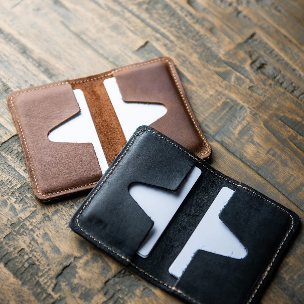 Miss Checker Slim Mens Wallet Minimalist Bifold Wallet Leather