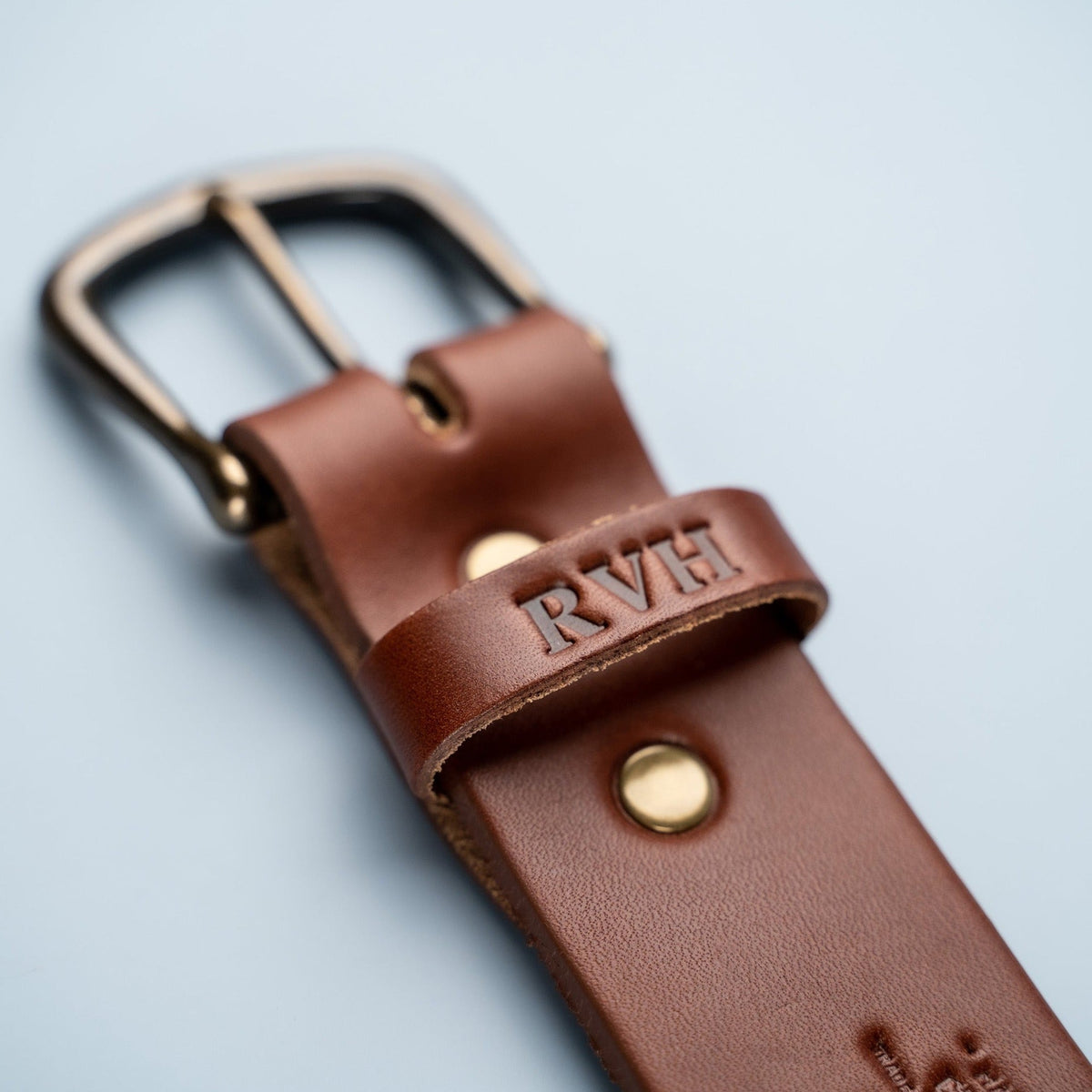 Personalized Bridle Leather Men's Casual Belt – Rounded Nickel or Brass Buckle - Holtz Leather
