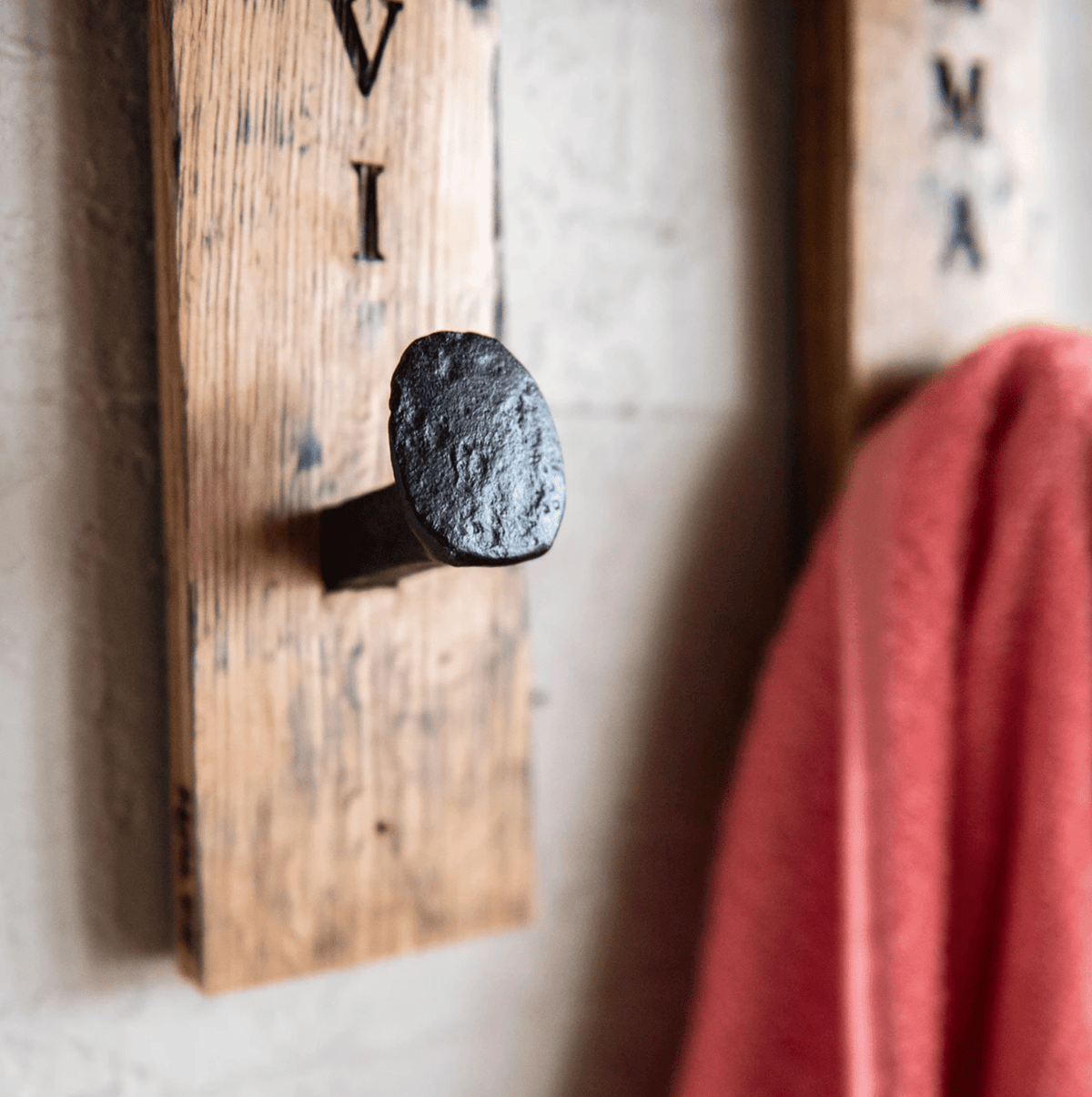 Tennessee Whiskey Barrel Stave Towel Hanger Wall Hook - Holtz Leather