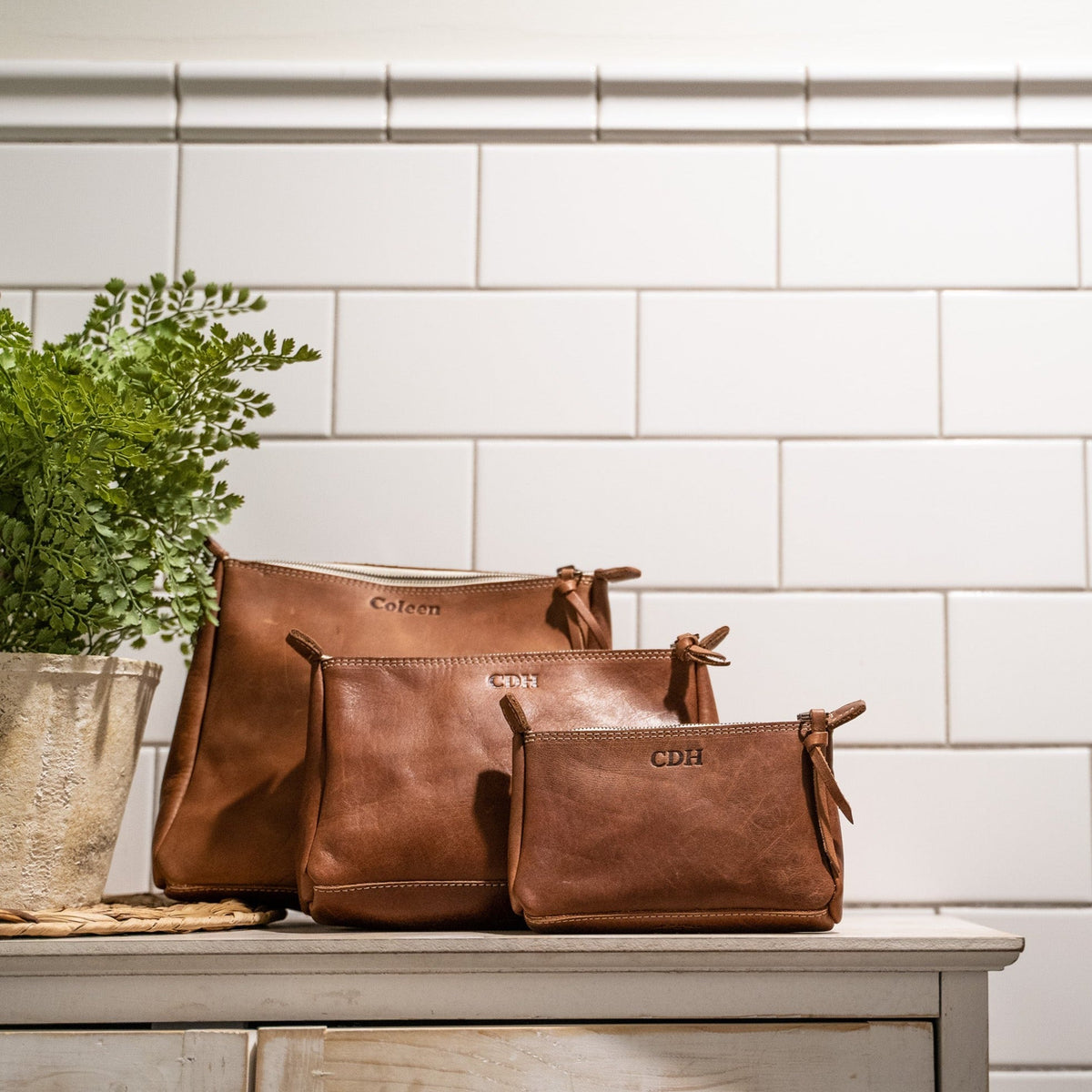 The Audrey Fine Leather Makeup Bag - Holtz Leather