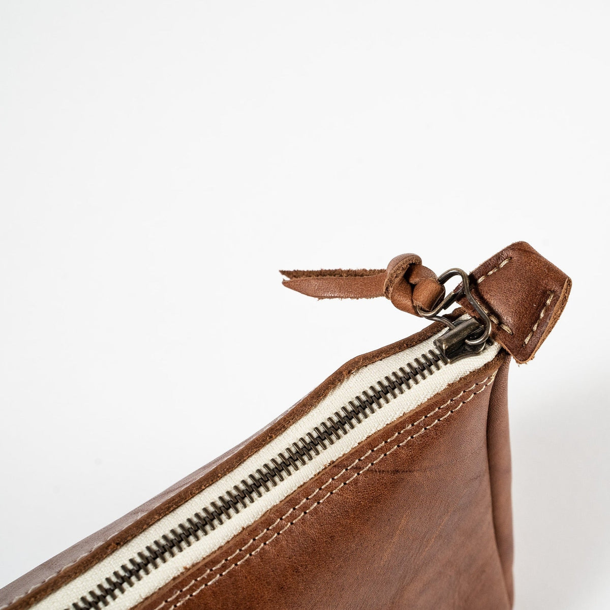 The Audrey Fine Leather Makeup Bag - Holtz Leather