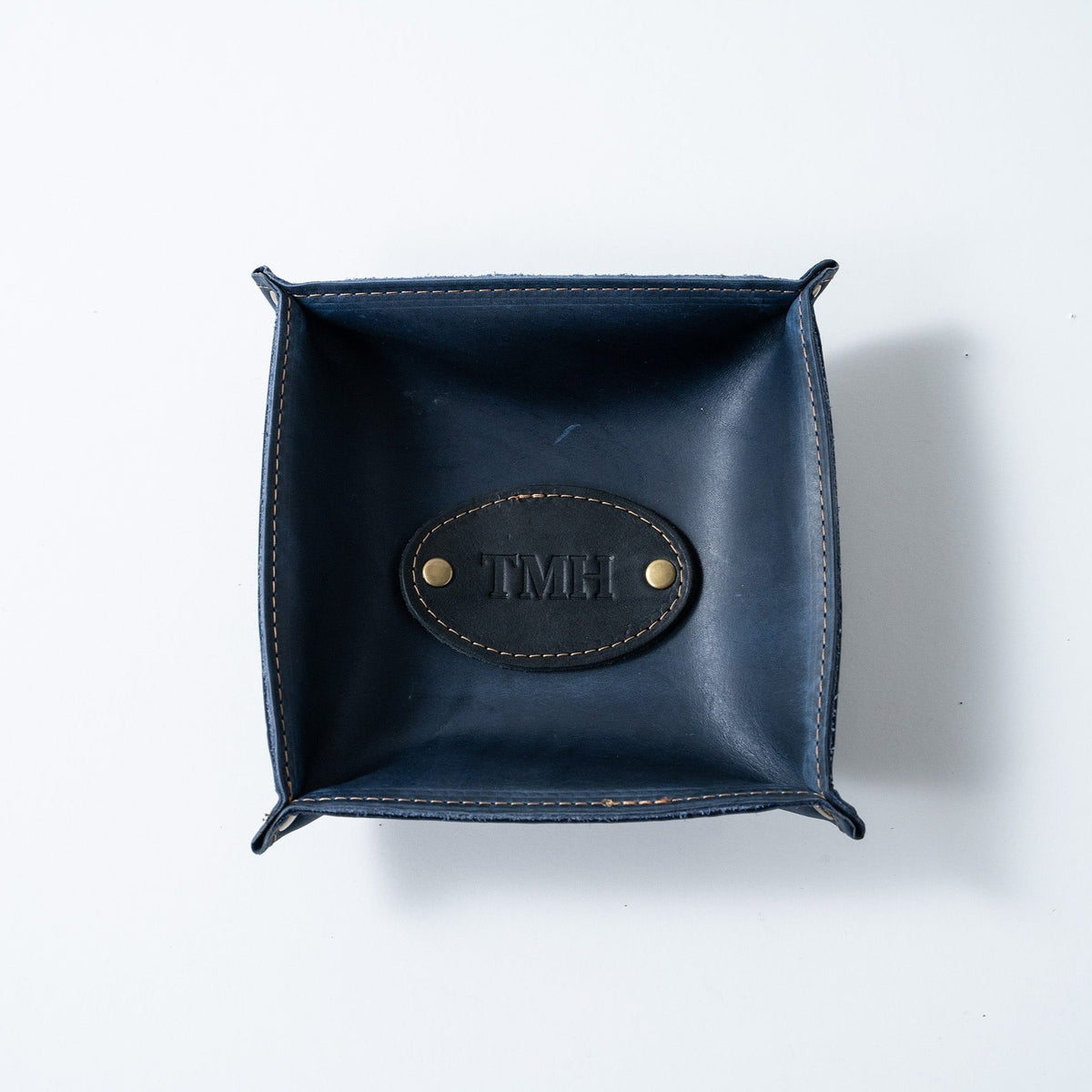 The Monticello Fine Leather Personalized Desk Valet Caddy Tray for Dresser or Office Gift - Holtz Leather