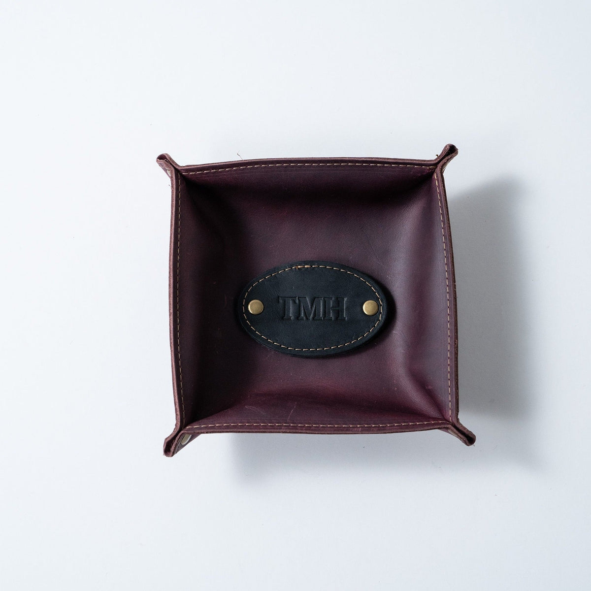 The Monticello Fine Leather Personalized Desk Valet Caddy Tray for Dresser or Office Gift - Holtz Leather