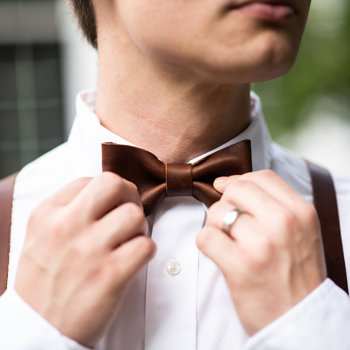 The Mr. Baker Fine Leather Bow Tie Bowtie - Holtz Leather
