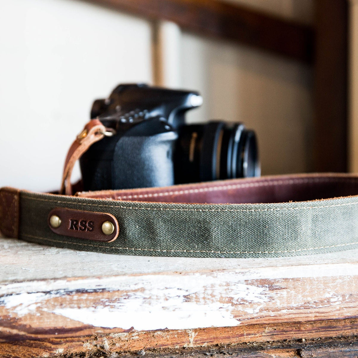 The Nomad Personalized Fine Leather & Canvas Camera Strap - Holtz Leather