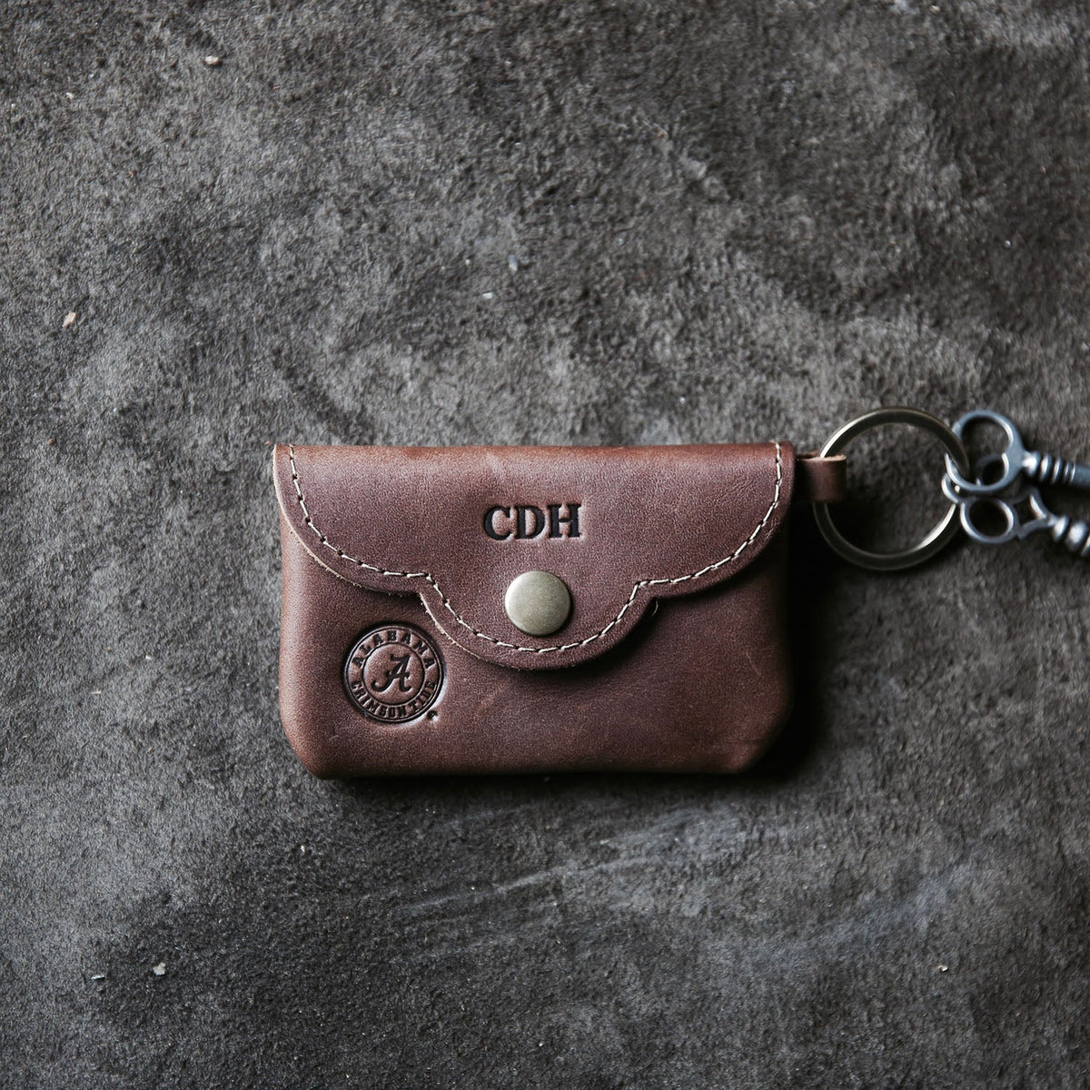 THE OFFICIALLY LICENSED CRIMSON TIDE Rosie Fine Leather Scallop Keychain Wallet - Holtz Leather