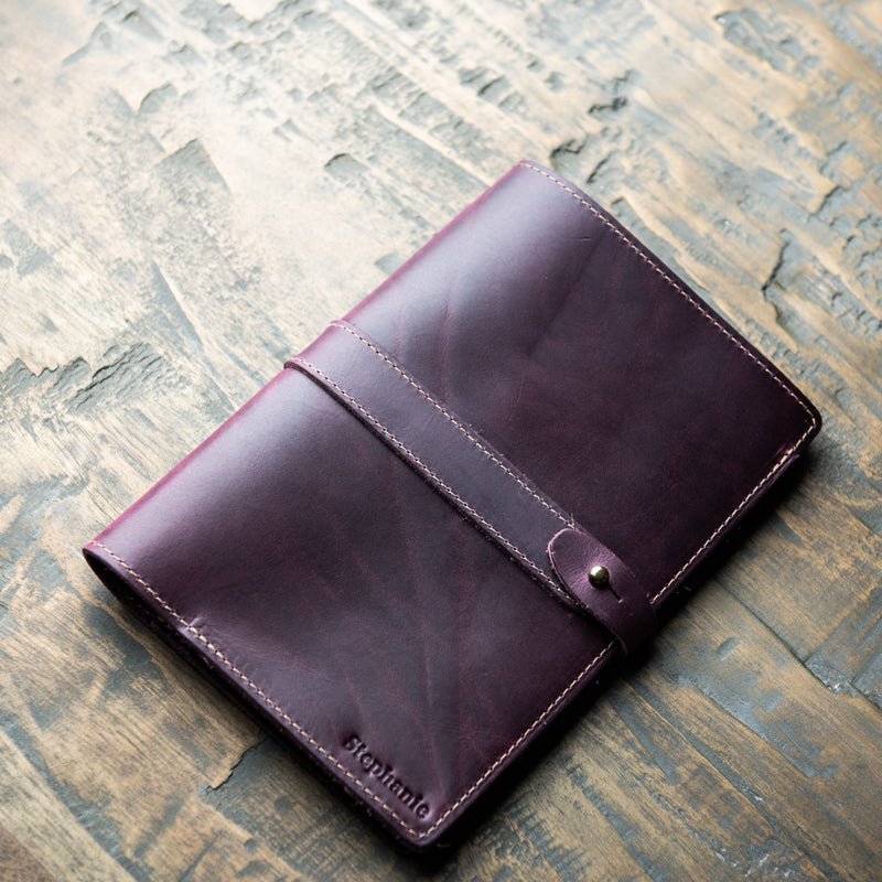 The Quiet Man Personalized Fine Leather Journal Gift for Groomsmen - Holtz Leather