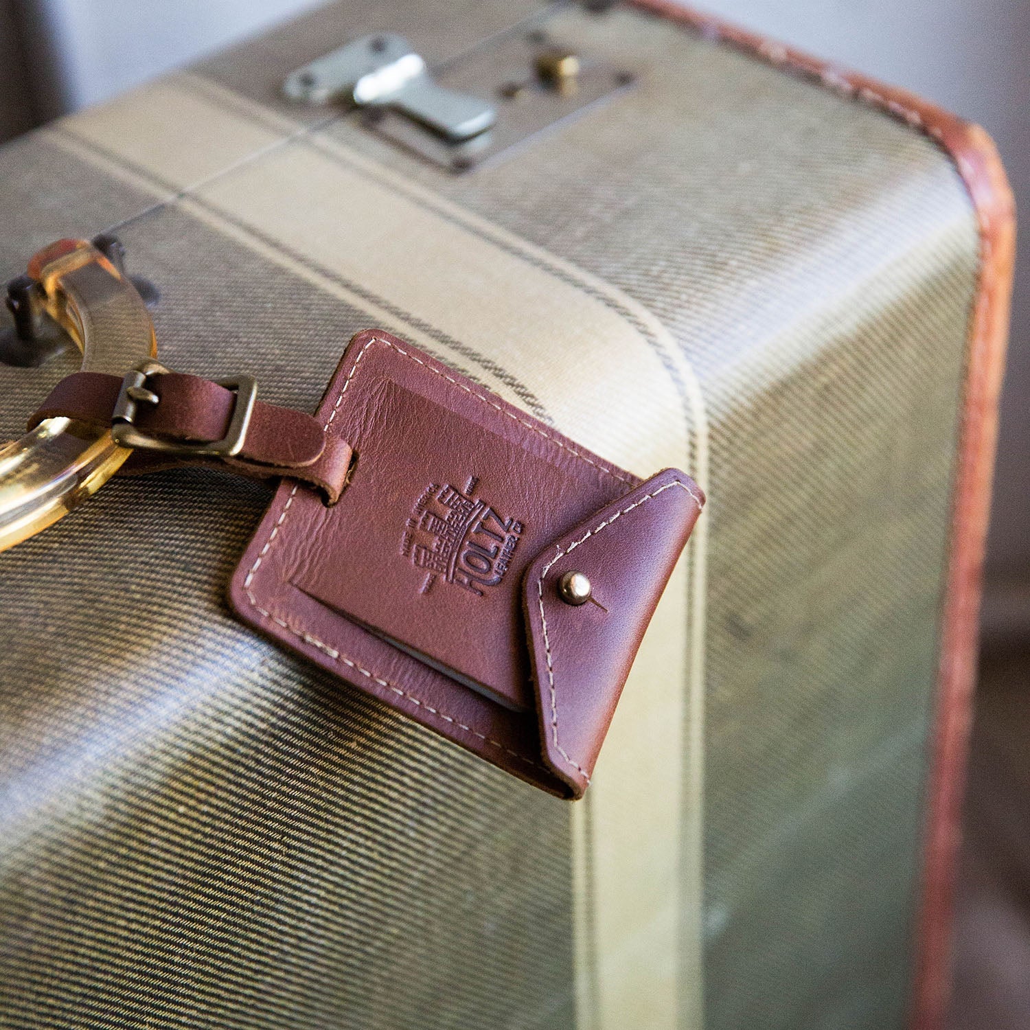 Your Logo + Our Leather - The Adventurer Fine Leather Luggage Tag - Custom Logo and Corporate Gifting - Holtz Leather